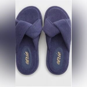 AERIE NWOT Women's blue Crisscross Slide Slippers 6